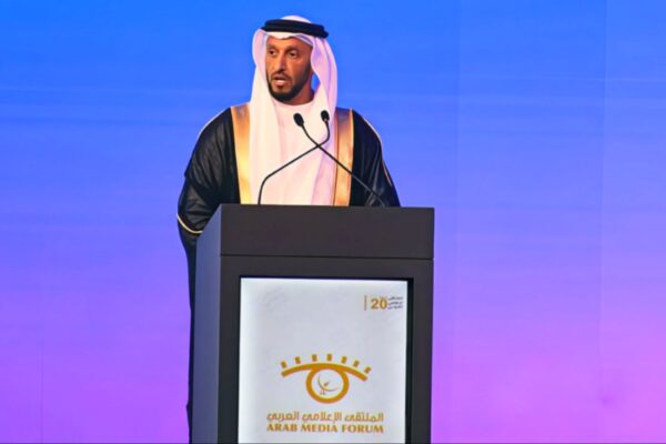 ضيف الشرف الإمارات تُضيء في الملتقى الإعلامي العربي بالكويت: دعوة لإعلام يوحد ويبني مستقبلًا مشرقًا